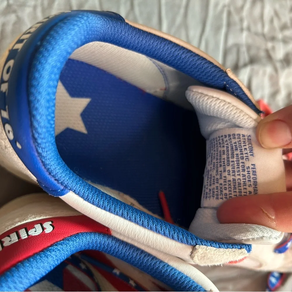 Saucony Spirit of ’76 Patriotic Sneakers Women’s 7.5 Red White Blue Stars - Picture 6 of 9